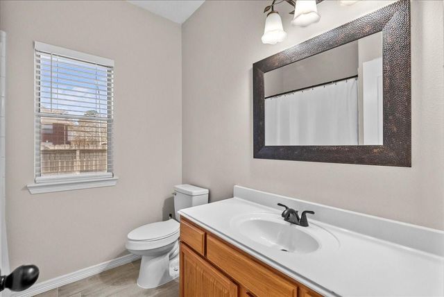 8102 Pinewood Park, Humble, TX 77346