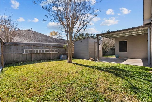 8102 Pinewood Park, Humble, TX 77346