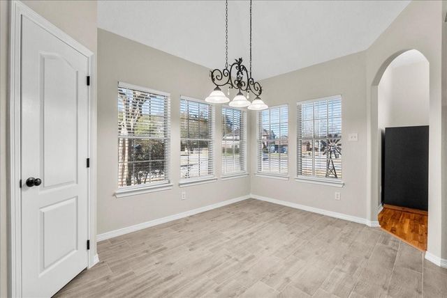 8102 Pinewood Park, Humble, TX 77346