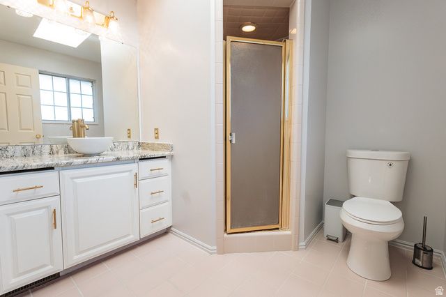 5760 S 1050 E, South Ogden, UT 84405