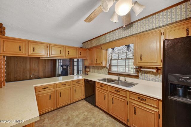 471 7th Street, Fairfax, SC 29827