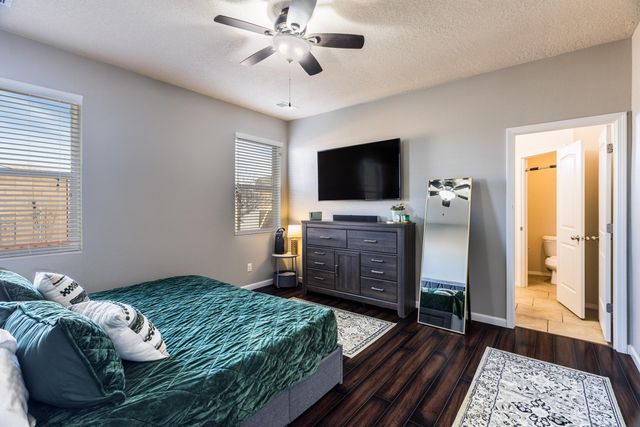 1105 Jacobs Drive NE, Rio Rancho, NM 87144