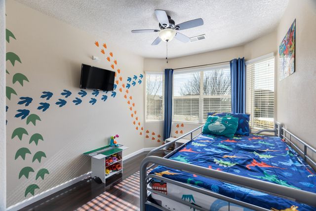 1105 Jacobs Drive NE, Rio Rancho, NM 87144