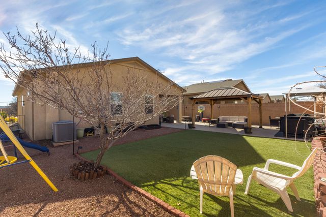 1105 Jacobs Drive NE, Rio Rancho, NM 87144