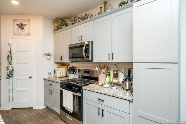 393 Trent Drive, New Braunfels, TX 78130