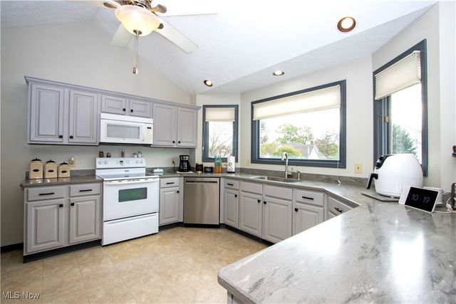 5443 Chadwell Circle, Ravenna, OH 44266