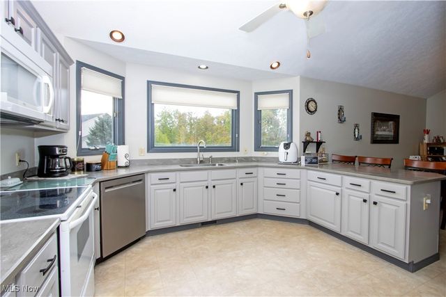 5443 Chadwell Circle, Ravenna, OH 44266