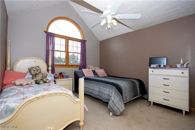 5443 Chadwell Circle, Ravenna, OH 44266