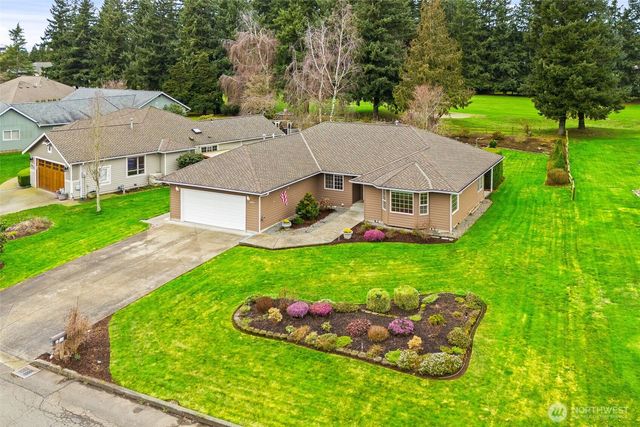 6849 Raspberry Drive, Everson, WA 98247