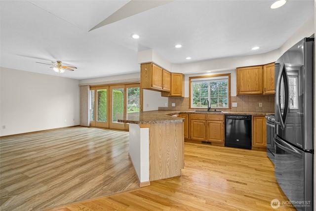 6849 Raspberry Drive, Everson, WA 98247