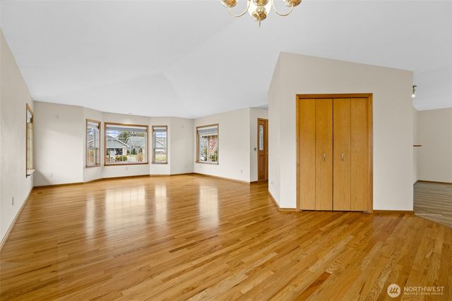 6849 Raspberry Drive, Everson, WA 98247