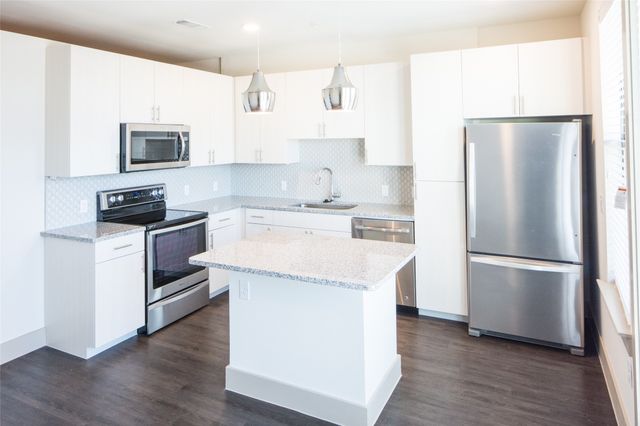 2103 Moser Avenue 118, Dallas, TX 75206