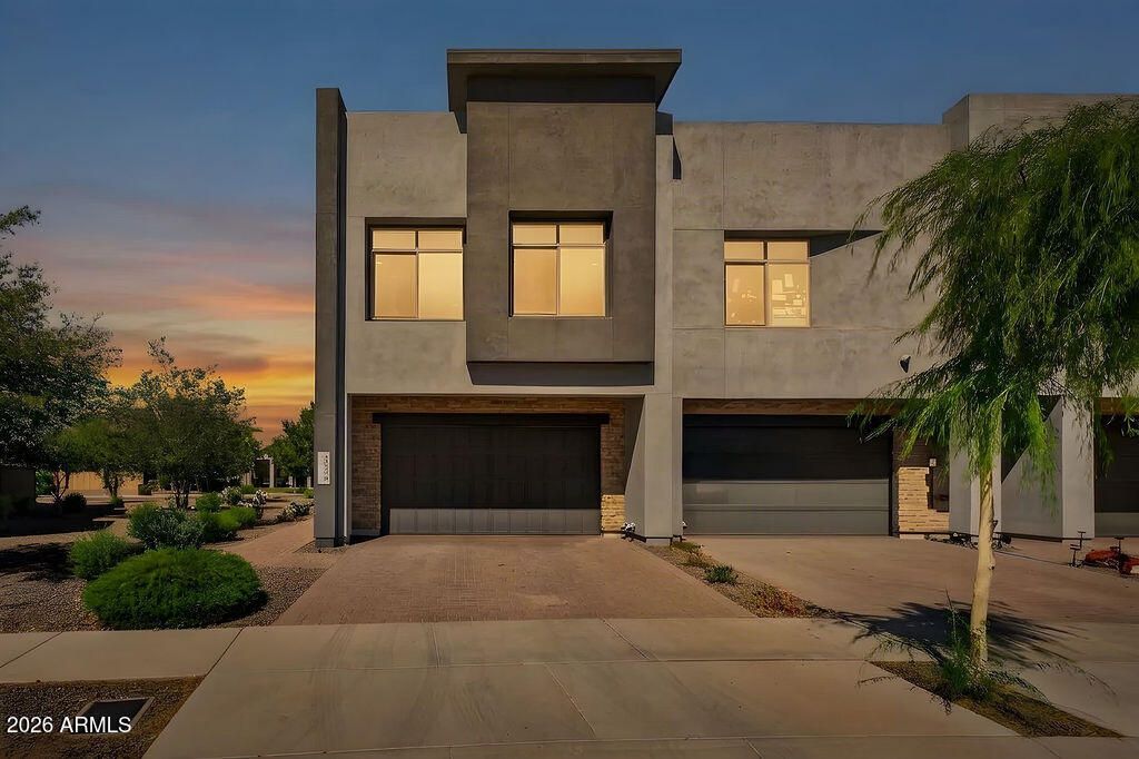1944 W KINFIELD Trail, Phoenix, AZ 85085 — exterior