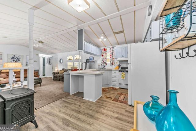 111 Little Riverview Road, Eatonton, GA 31024