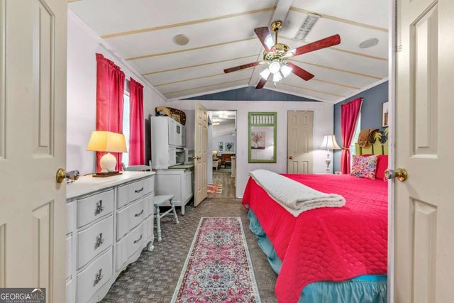 111 Little Riverview Road, Eatonton, GA 31024