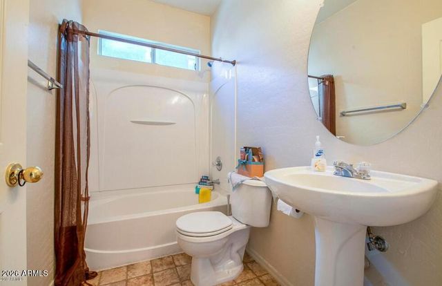 947 W WENDY Way, Gilbert, AZ 85233