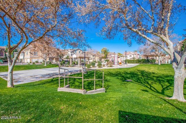 947 W WENDY Way, Gilbert, AZ 85233