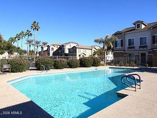 947 W WENDY Way, Gilbert, AZ 85233