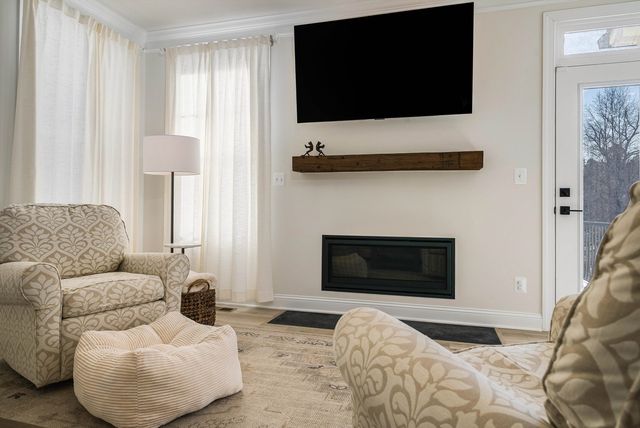 779 ARBOLEDA DR, Crozet, VA 22932