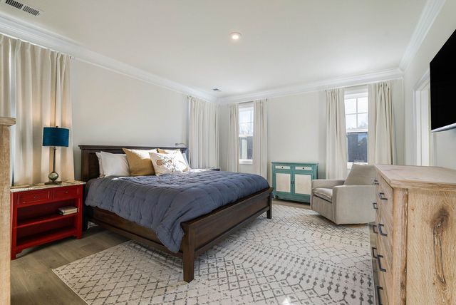 779 ARBOLEDA DR, Crozet, VA 22932