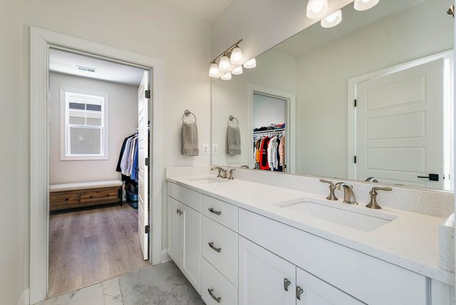 779 ARBOLEDA DR, Crozet, VA 22932