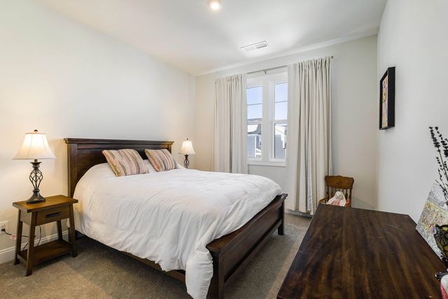 779 ARBOLEDA DR, Crozet, VA 22932