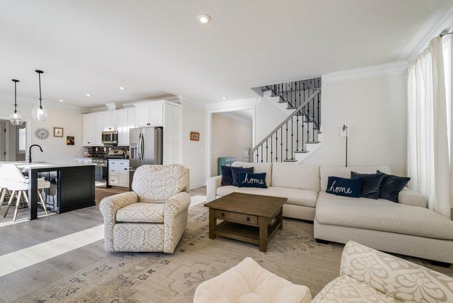 779 ARBOLEDA DR, Crozet, VA 22932