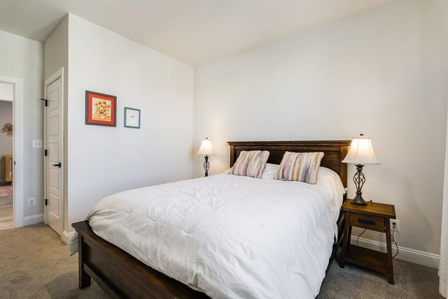 779 ARBOLEDA DR, Crozet, VA 22932