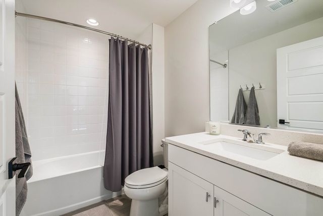 779 ARBOLEDA DR, Crozet, VA 22932