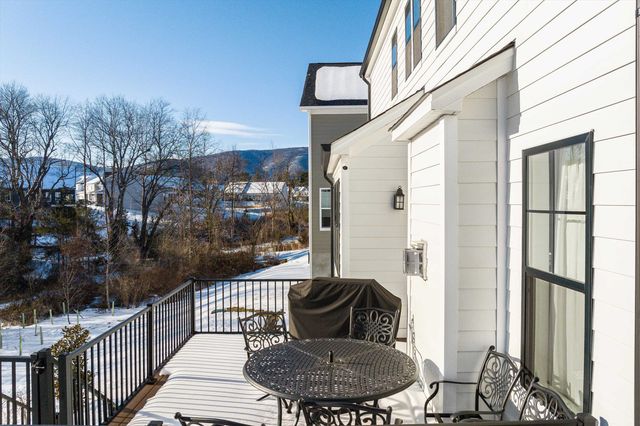 779 ARBOLEDA DR, Crozet, VA 22932