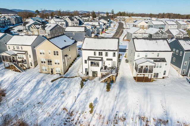 779 ARBOLEDA DR, Crozet, VA 22932