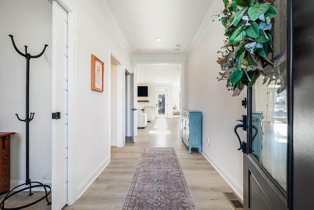 779 ARBOLEDA DR, Crozet, VA 22932