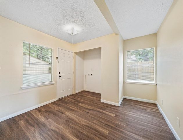 2509 Lancaster Lane, Pasadena, TX 77506