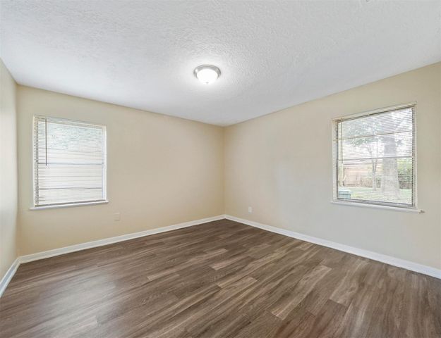 2509 Lancaster Lane, Pasadena, TX 77506