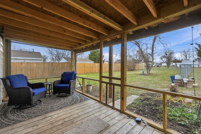 2212 Dale Drive, Fort Wayne, IN 46819