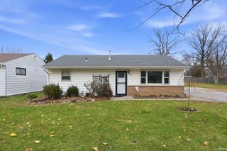 2212 Dale Drive, Fort Wayne, IN 46819