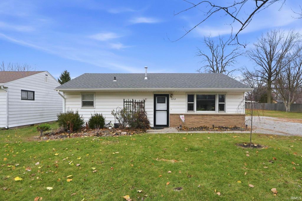 2212 Dale Drive, Fort Wayne, IN 46819
