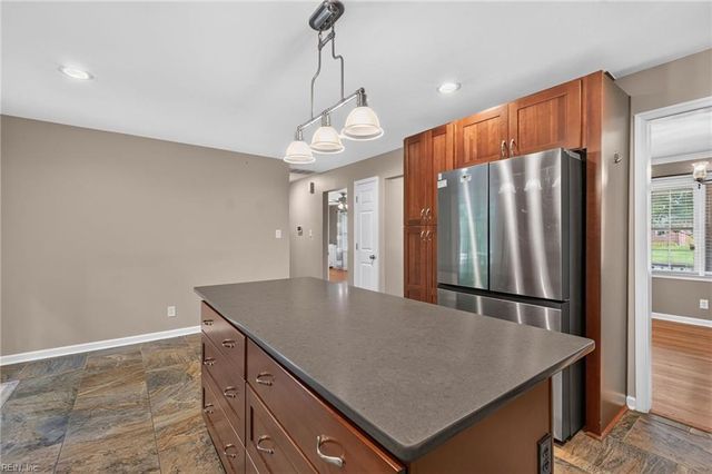5504 Buckhorne CT, Suffolk, VA 23435