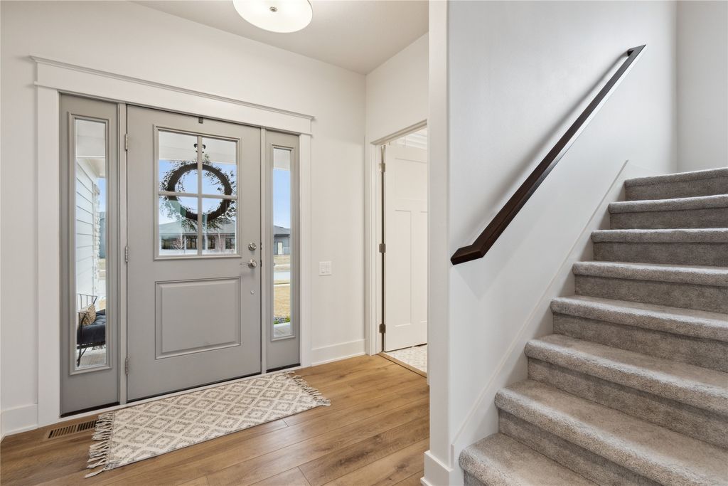 6121 NE Sherman Drive, Ankeny, IA 50021