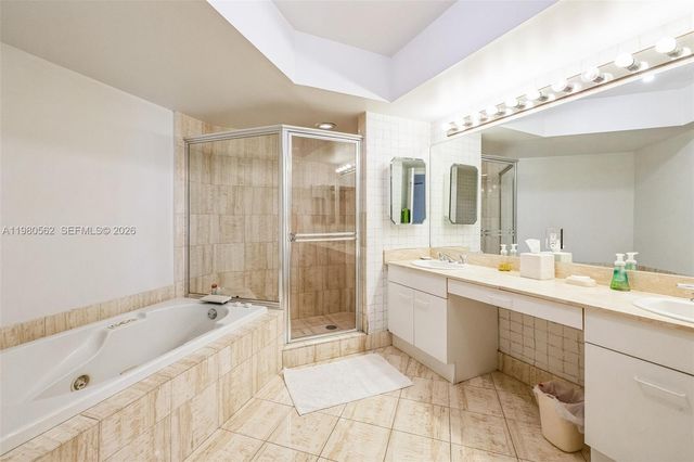 21205 Yacht Club Drive 1802, Aventura, FL 33180
