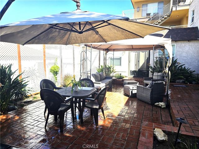 1830 Stanley Avenue, Signal Hill, CA 90755