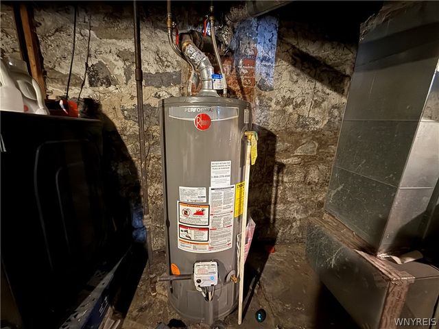 32 Wyandotte Avenue, Buffalo, NY 14207