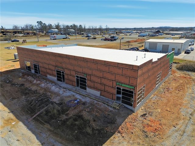 2420 S 8th Street Suite 5&6, Rogers, AR 72758