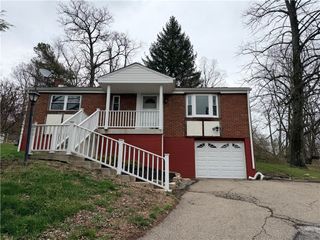 1016 Old Washington Rd, Peters Twp, PA 15317