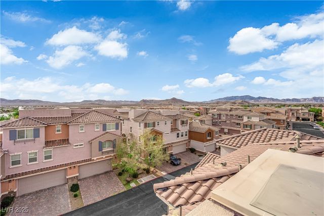 9956 Sable Point Street, Las Vegas, NV 89178