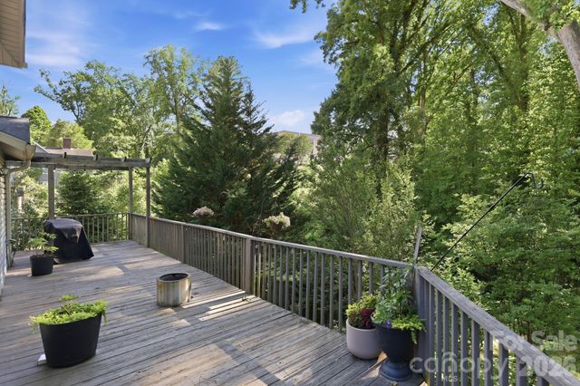 150 Pacolet Street, Tryon, NC 28782