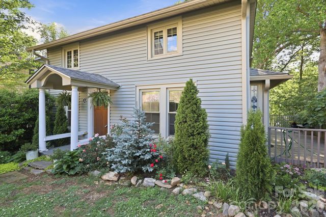 150 Pacolet Street, Tryon, NC 28782