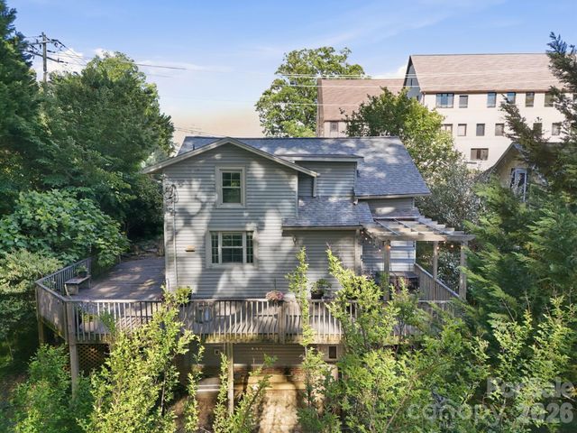 150 Pacolet Street, Tryon, NC 28782