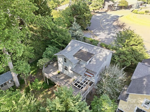 150 Pacolet Street, Tryon, NC 28782