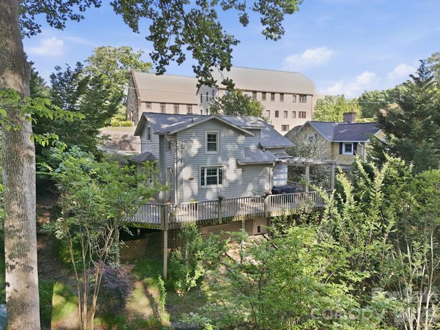 150 Pacolet Street, Tryon, NC 28782